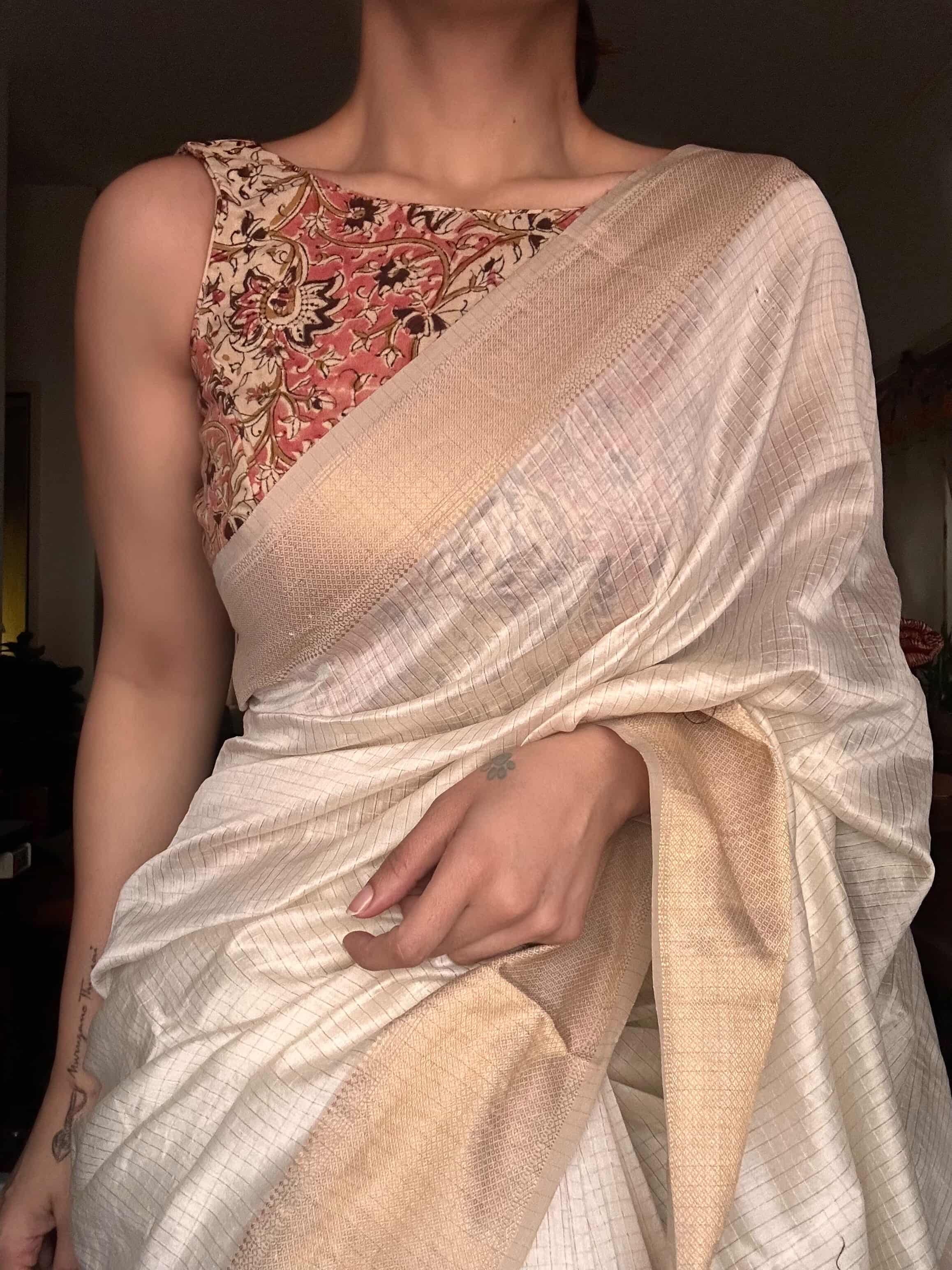 Yamuna Sleeveless Blouse