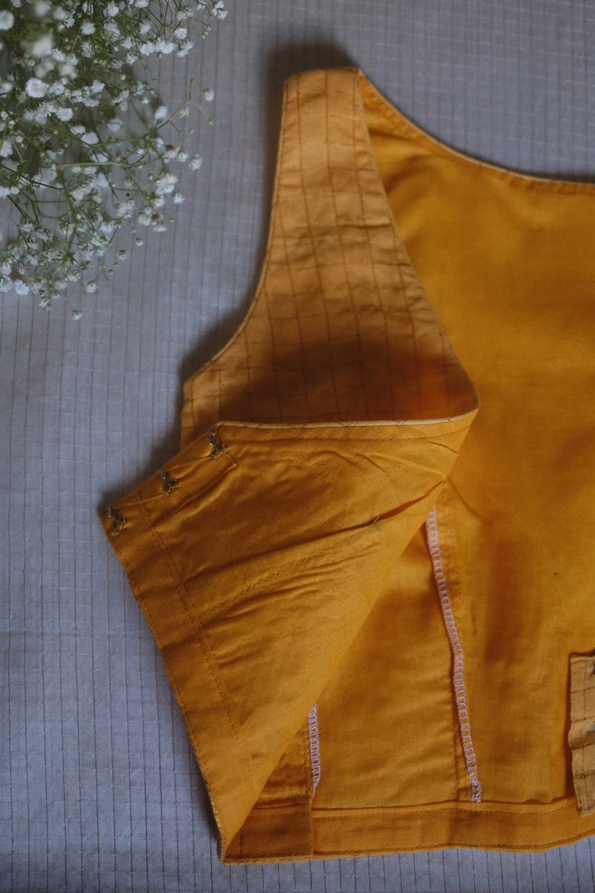 Ganga Sleeveless Blouse