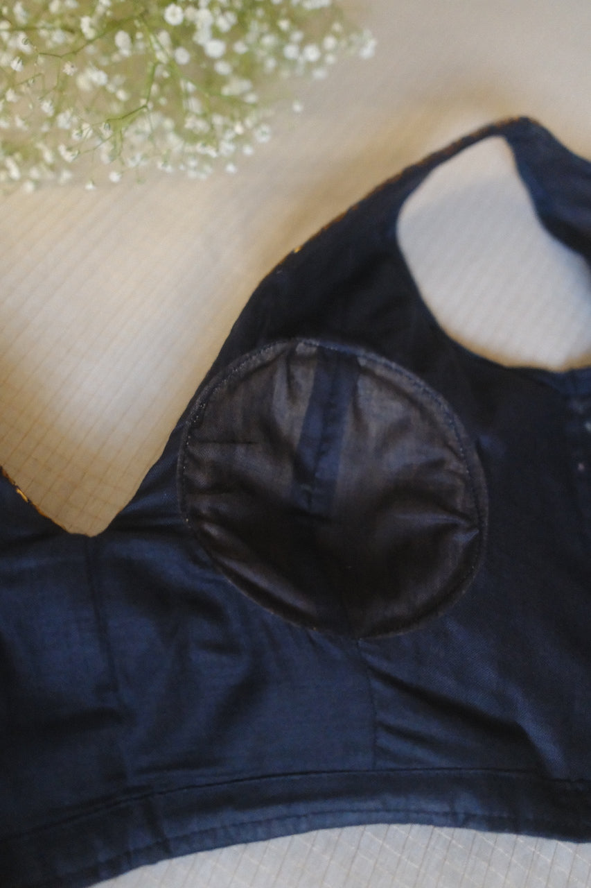 Kaarigai Sleeveless Padded Blouse