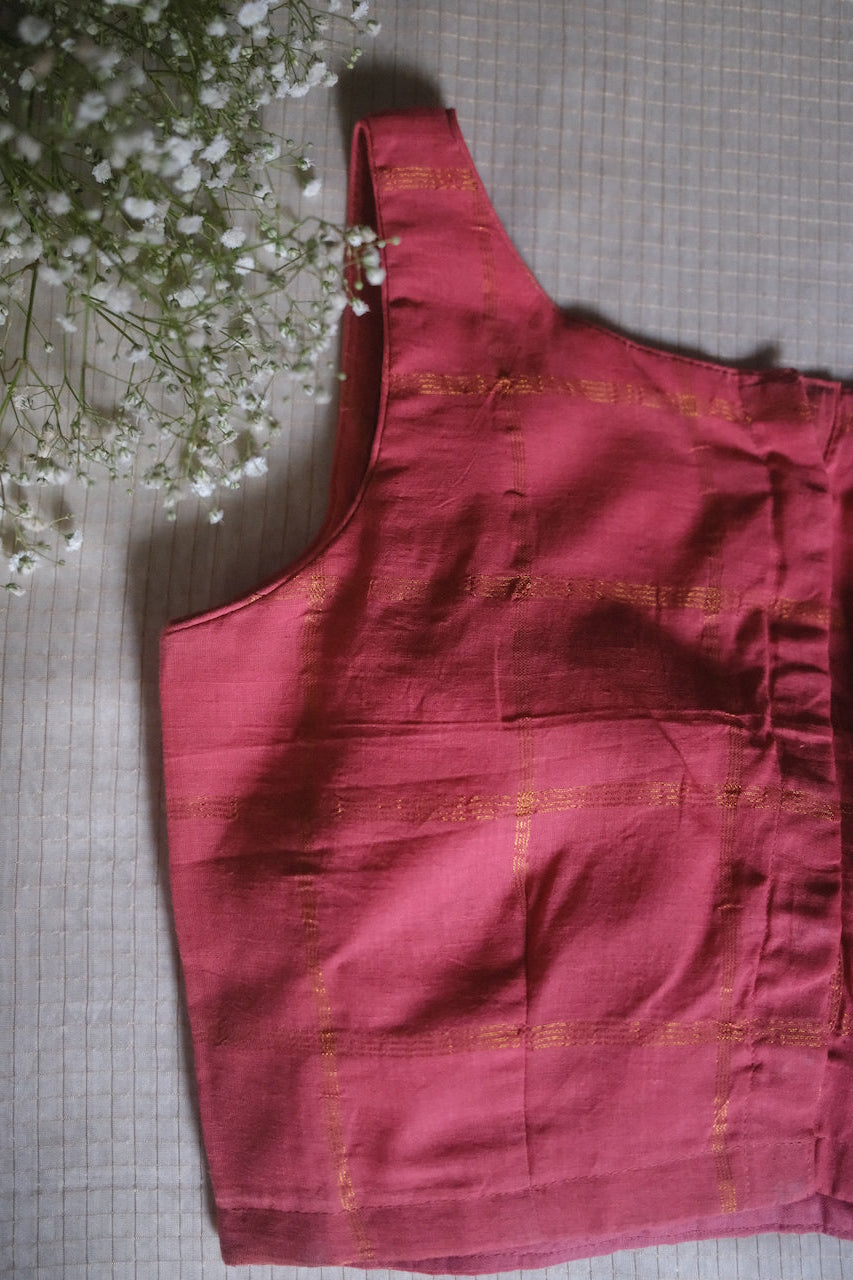 Vidhai Sleeveless Padded Blouse