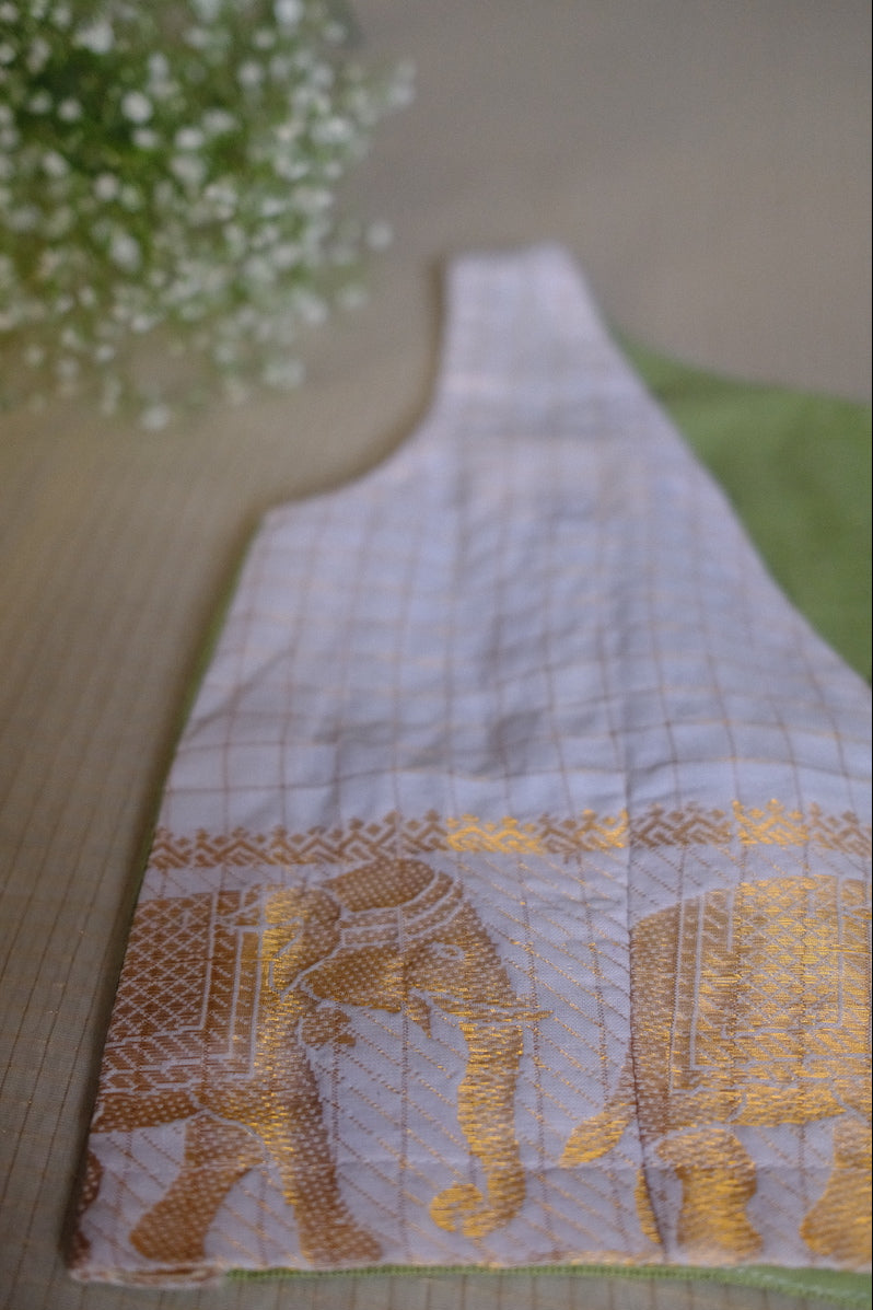 Kaveri Sleeveless Blouse